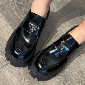 Loafers *price reflects authe*nticity* size 9US